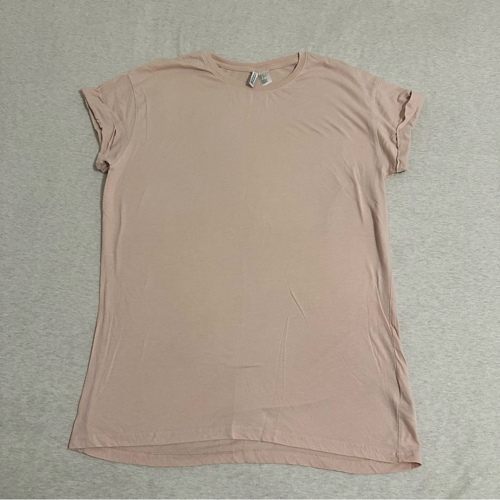 H&M Light Pink Short Sleeve Tee‎